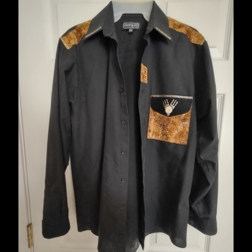 Marquise, men’s shirt. 14.5/15 32/33